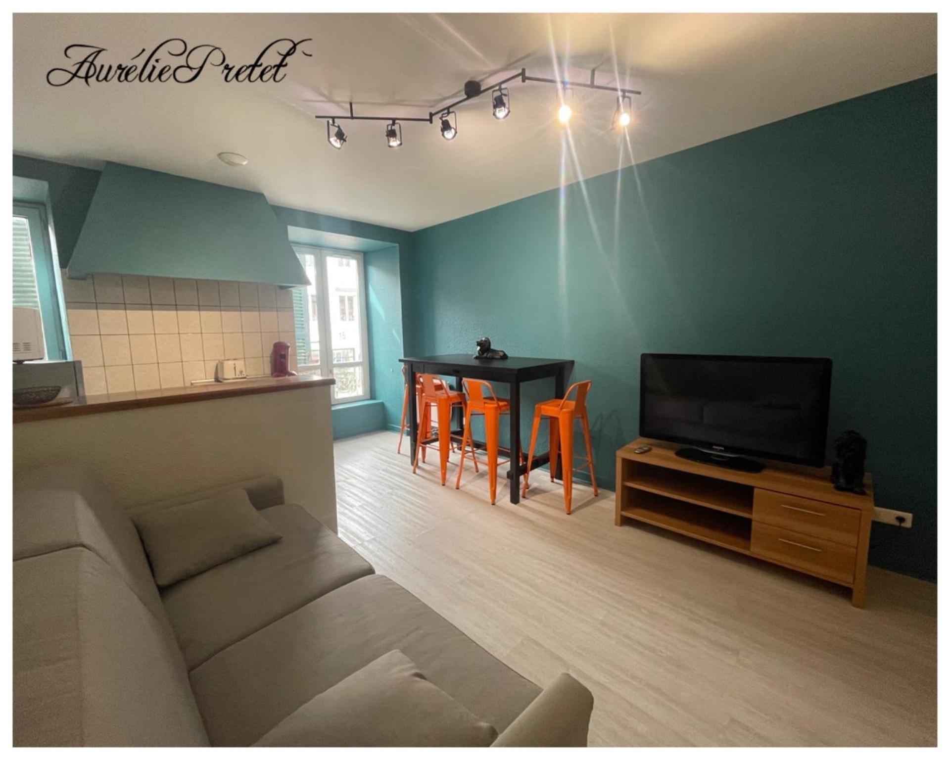 Appartement Porte Du Cantal Массьяк Экстерьер фото
